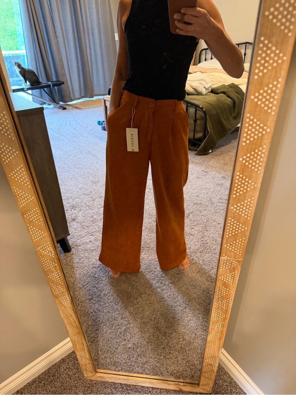 Kiczoy Corduroy Pants in Burnt Orange
